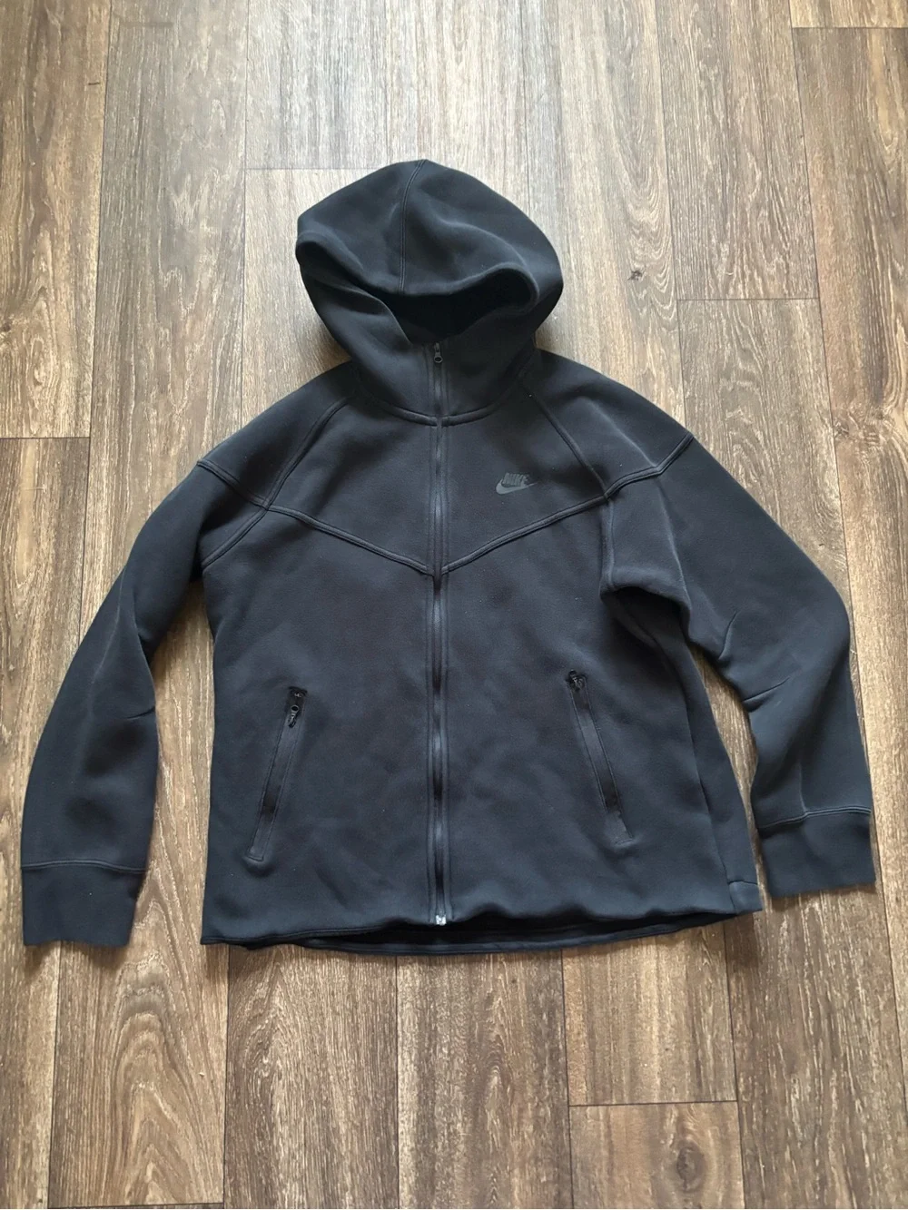Men’s Nike Tech Jacket sz L